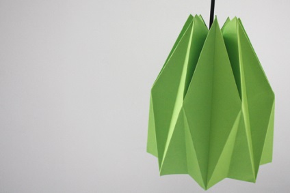 Cum sa faci un papuci de origami din hartie cu mainile tale