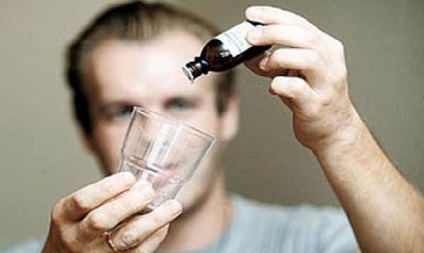 Az alkoholfüggőség cseppjei - segítik a kábítószereket a videó kezelésében, nalivali