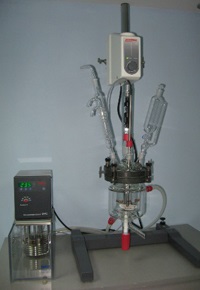 Laborator chimic reactor minni