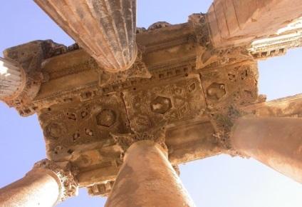 Liban, un templu din Baalbek, construit de Jupiter