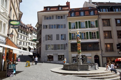 Lausanne, Svájc - városi útikönyv, térkép, fotó