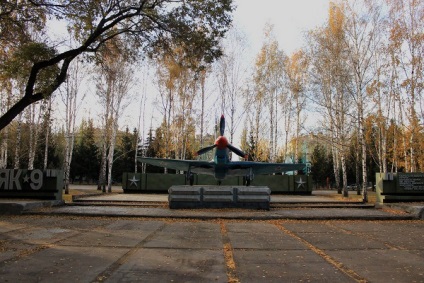 Monument și pătrat de glorie, bulevardul de arme, capela în numele Sfântului Gheorghe Victorii