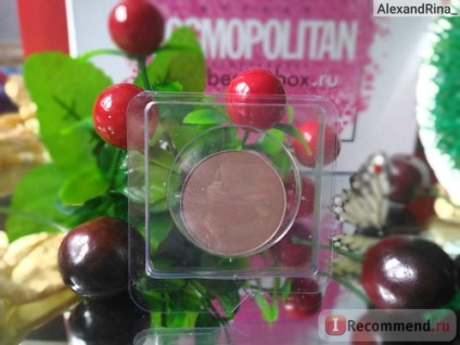 Newbeautybox - limite și cutii cu produse cosmetice - 