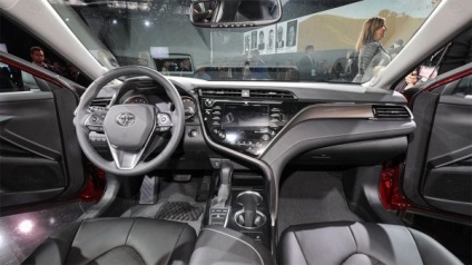 Prezentare generală a unui nou model toyota camry 2018