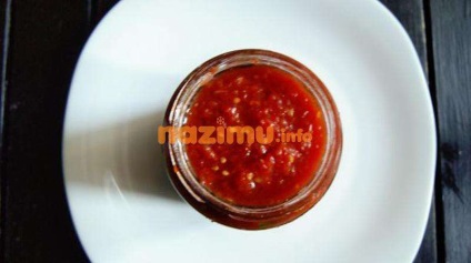Castraveți în Tomato Pour for Winter - o rețetă cu o fotografie despre cum să faci o salată
