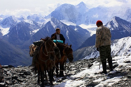 Se odihnește pe altai de munte