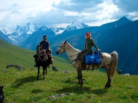 Se odihnește pe altai de munte