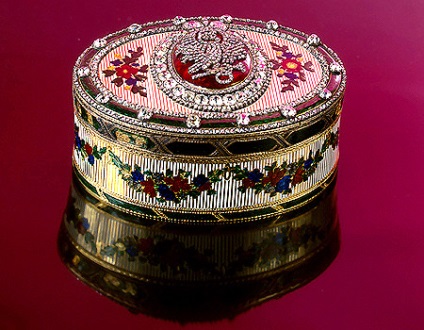 Decoratii uimitoare ale reginelor ruse - targul maestrilor - manual, manual