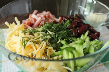Saláta vörösbabával és sonkával - lépésről lépésre, receptekkel fotóival, salátákkal