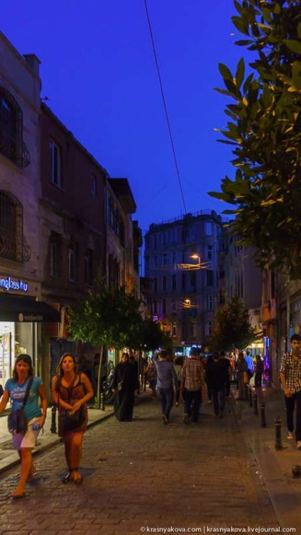Cea mai strălucitoare stradă din Istanbul