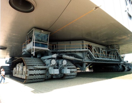 Cel mai mare traul din lume este transportatorul de nisip, portalul de echipament special al ucrainei 