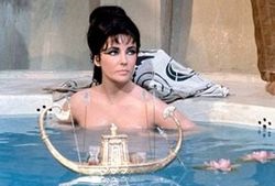 Secretele Baiei Reginei Cleopatra - Jurnalul Femeilor de Frumusețe și Sănătate