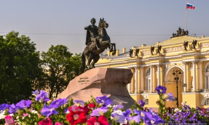 Szezonalitás az ingatlanpiacon Szentpéterváron, amikor jövedelmezőbb a bérleti díj - hasznos információ