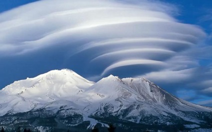 Shasta, California Hegyi szolgáltatások és fotók