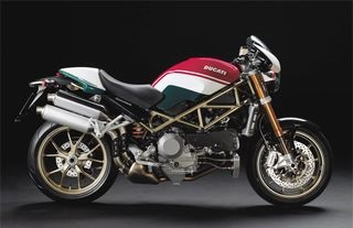 Modern klasszikus útmutató a ducati szörnynek, mint az egyik legjobb motorkerékpárnak