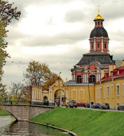 Sankt Petersburg, ce să vedem lângă stația Ladoga în două ore