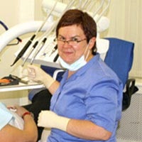 Departamentul dentar - Clinica medicală americană