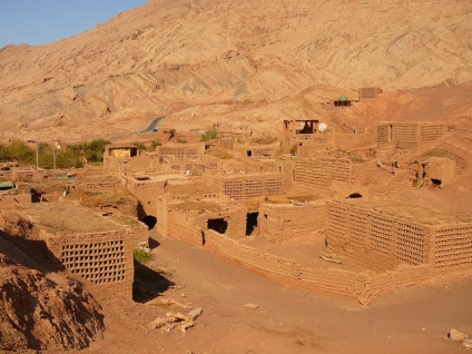 Turpan - locul de nastere al strugurilor si cel mai mic loc de pe pamant, viata blogului cu un vis!