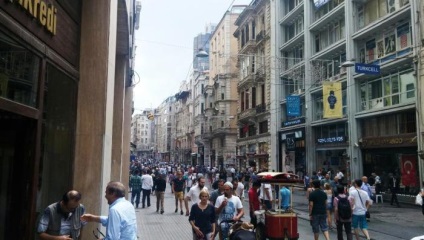 Strada istiklal - inima raionului Beyoglu - expert istanbul