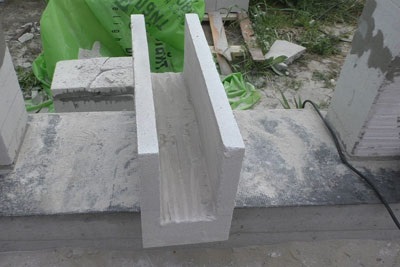 Blocuri în formă de U de dimensiuni ale betonului gazos și metode de fabricare a propriilor mâini