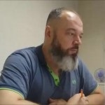 Un medicament asemănător cu virusul oprește bacteriile, o umbrelă de blog, un contor