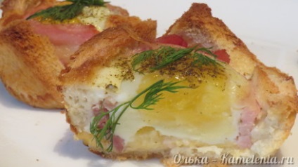 Kenyérkosarak - egy recept egy fotóval, hogyan készítsünk sült kenyeret - kosarakat - tojással és