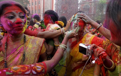 Holi - vacanță colorată în India, scară foto - revista online cu fotografii