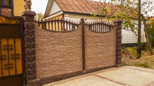 Garduri pentru casa - tipuri de garduri, instalare, pret