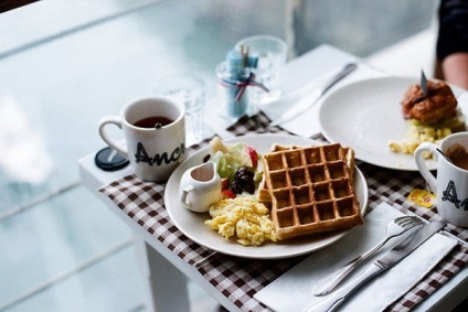 10 Locuri unde să luați micul dejun în Petersburg, blog fiesta