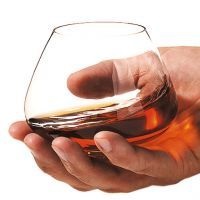 Decât să aveți un cognac de gustare, este mai bine să aveți alcool gustos