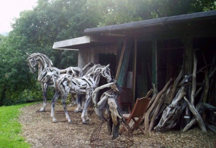 Heather Janske lovakból készült faragott szobroi, kognitív és érdekes képek viccesek