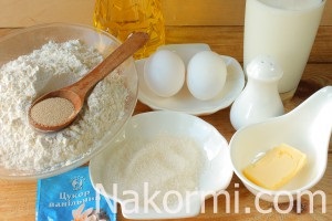 Cum să gătești gogoși pe lapte și drojdie o rețetă cu o fotografie (recenzii)