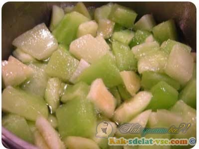 Hogyan készítsünk kandírozott gyümölcsöket a Melon Receptről fotóval