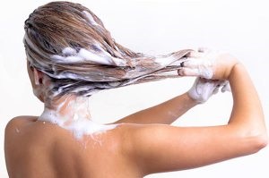 Cum de a alege un șampon pentru păr - sfatul coaforilor