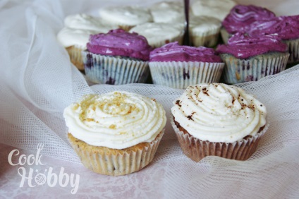 Cupcakes cu bucăți de ciocolată în interior, rețetă, bucătar-hobby, bucătar hobby