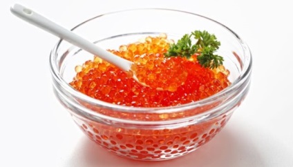 Caviar roșu cu pierdere în greutate - conținut bun și rău, caloric