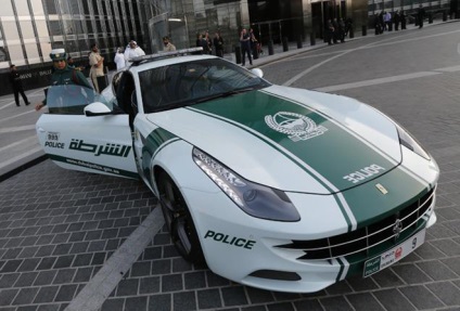 Ce fac poliția în Dubai