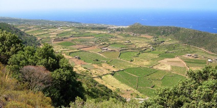 Pantelleria Olaszország elérhetőségei, szállodák, látnivalók
