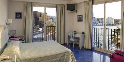 Pantelleria Olaszország elérhetőségei, szállodák, látnivalók