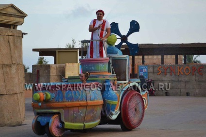 Parc de distracții teracotă în Benidorm pe Costa Blanca, Spania