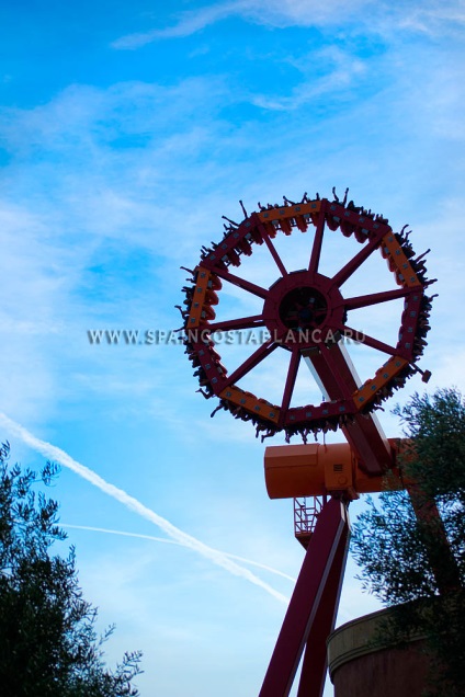 Parc de distracții teracotă în Benidorm pe Costa Blanca, Spania