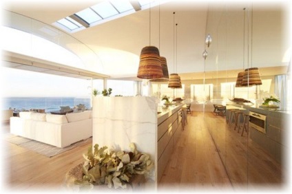 Penthouse pe farul de pe plaja din Pacific Bondi