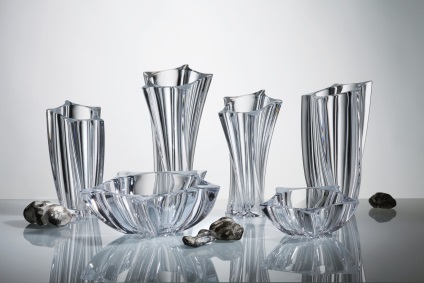 Vase de cristal și de sticlă, cum să le spălați și să le curățați