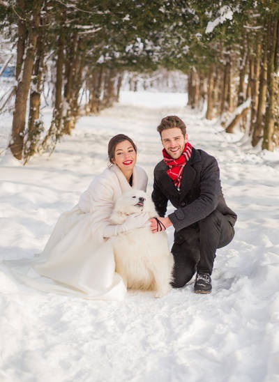Nuntă frumoasă de Kristina și Eugene a avut loc în timpul iernii într-un loc frumos - în pădurea Izmaylovo