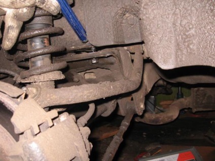 Chrysler stratus 2001 repararea suspensiei