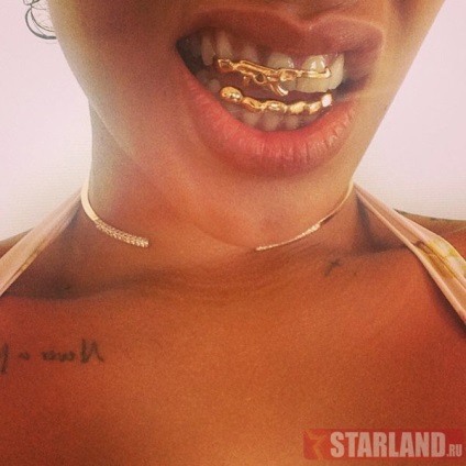 Rihanna a arătat o cultură populară a dinților de aur