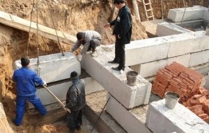 Tipuri prefabricate de beton prefabricate, planșeu, blocuri și plăci