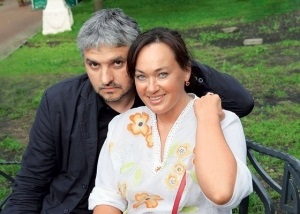 Kivel a szerencsejáték Bukharov megváltoztatta feleségét Larissa Guzeeva