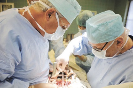 Sklif a efectuat o transplantare tisulară de rinichi - societate, sănătate