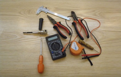Articol minim de instrumente pentru repararea unui apartament din piesa mea de copeică
